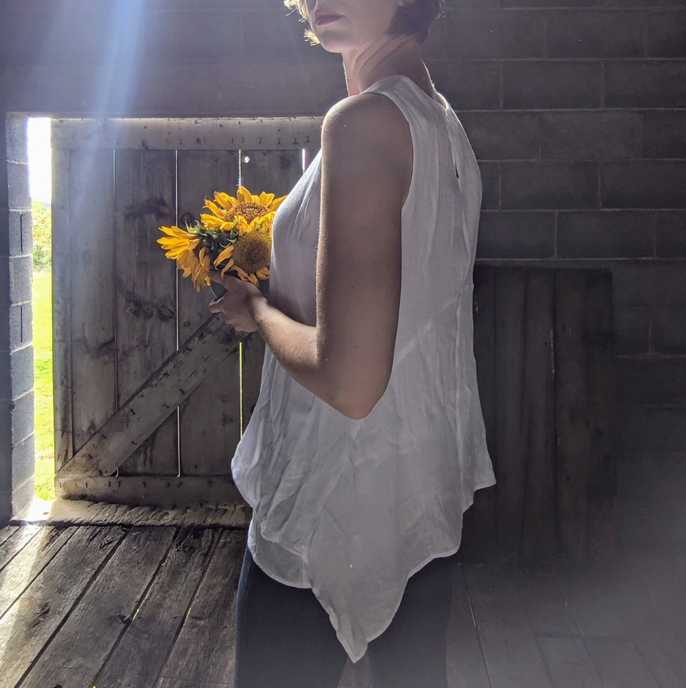 White Gauzy Sleeveless Tunic